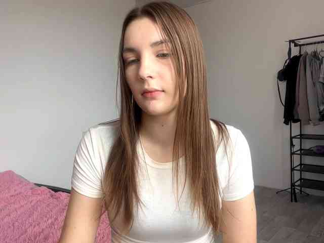 EveliaShimaoka webcam