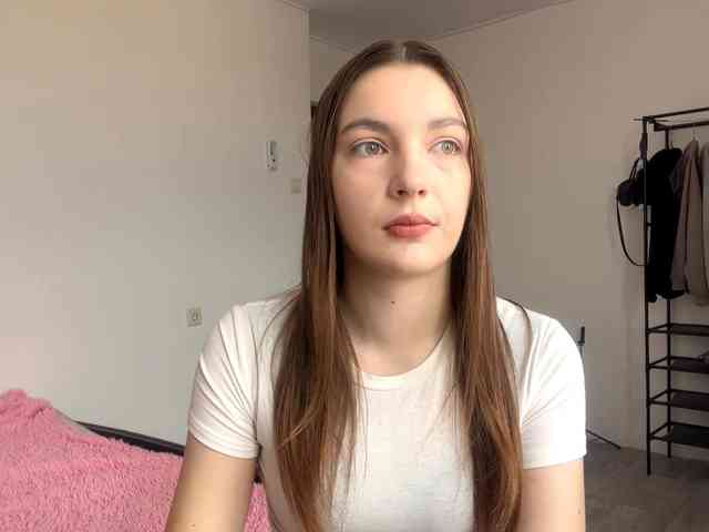 EveliaShimaoka webcam