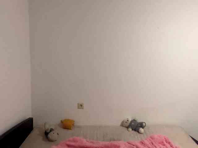 EveliaShimaoka webcam