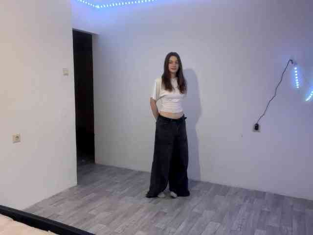 EveliaShimaoka webcam