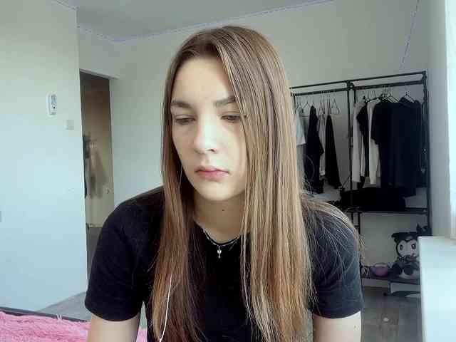 EveliaShimaoka webcam