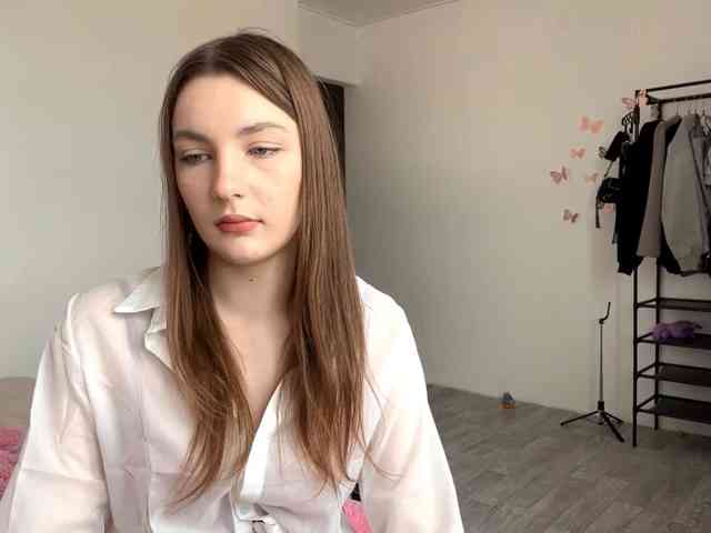 EveliaShimaoka webcam