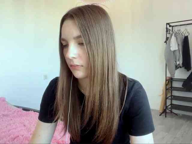 EveliaShimaoka webcam