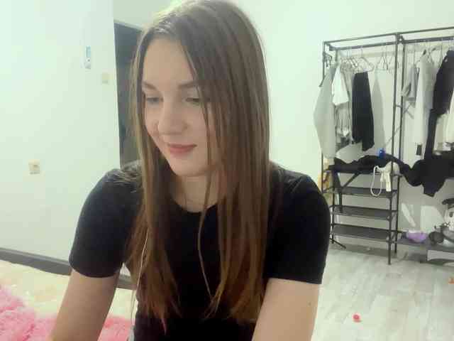 EveliaShimaoka webcam