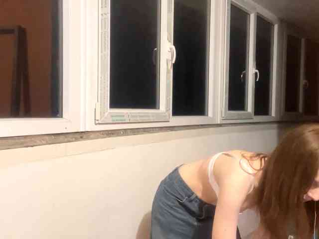EveliaShimaoka webcam