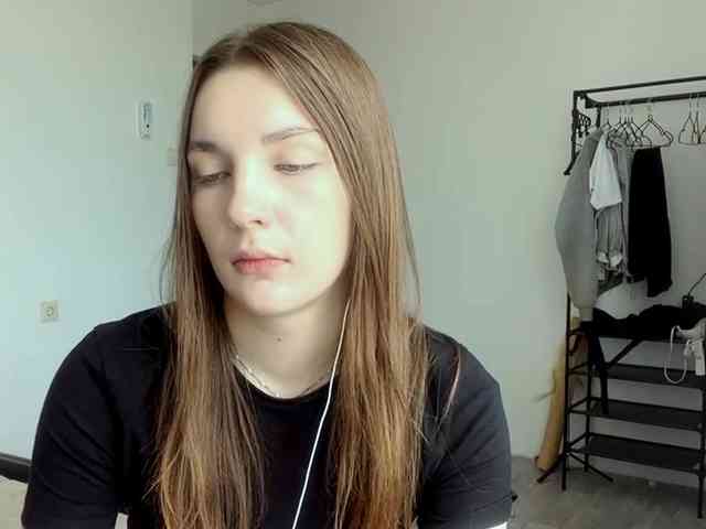 EveliaShimaoka webcam