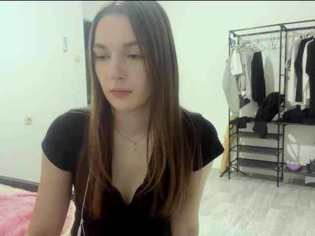 EveliaShimaoka webcam