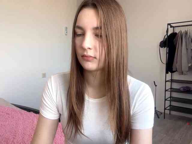 EveliaShimaoka webcam