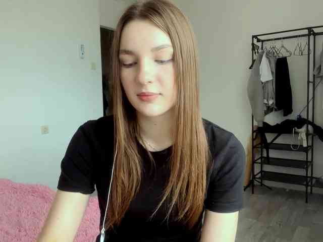 EveliaShimaoka webcam