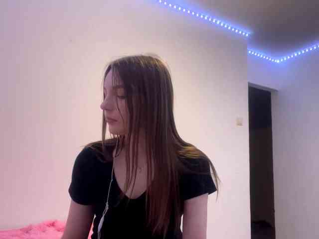 EveliaShimaoka webcam