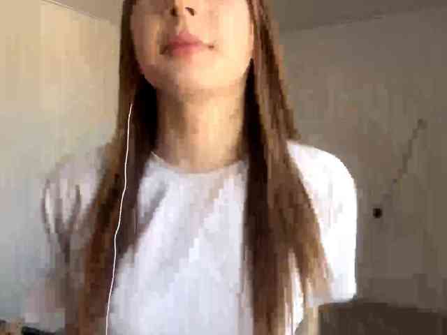 EveliaShimaoka webcam