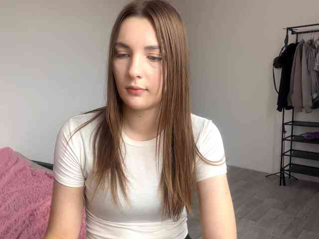 EveliaShimaoka webcam