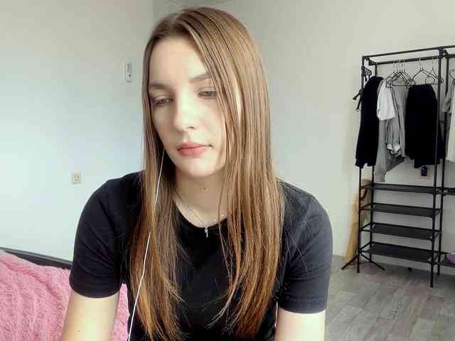 EveliaShimaoka webcam