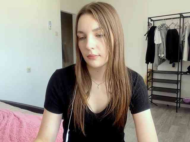EveliaShimaoka webcam