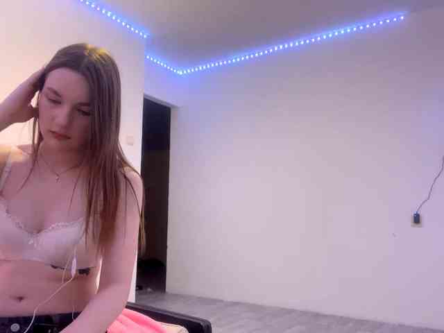 EveliaShimaoka webcam