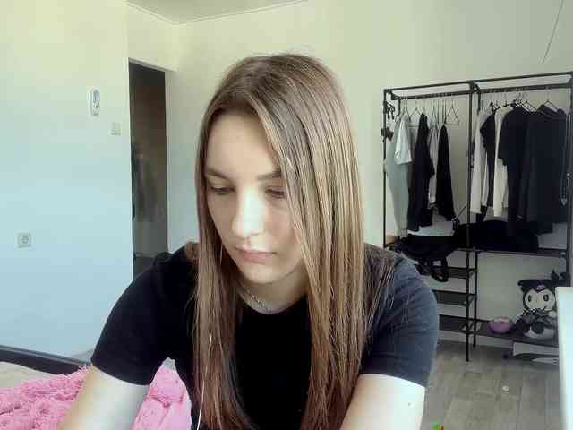 EveliaShimaoka webcam