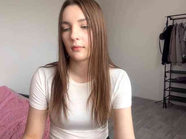 EveliaShimaoka webcam