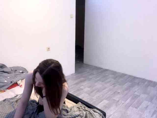 EveliaShimaoka webcam