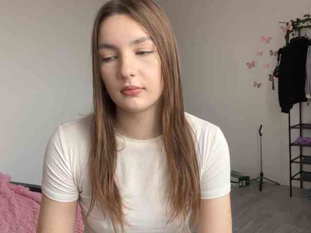 EveliaShimaoka webcam
