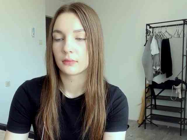 EveliaShimaoka webcam