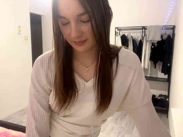 EveliaShimaoka webcam