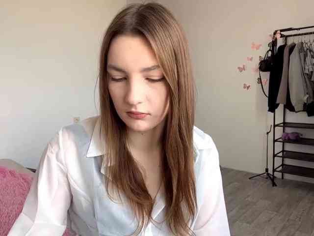 EveliaShimaoka webcam