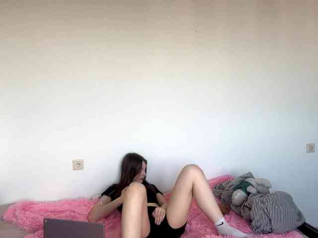 EveliaShimaoka webcam