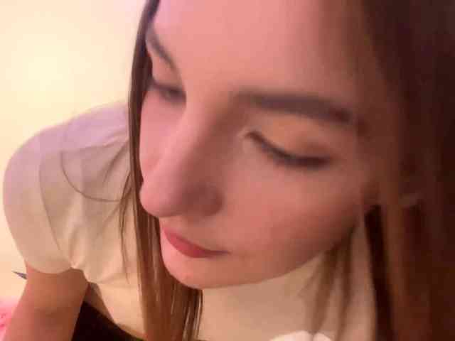 EveliaShimaoka webcam