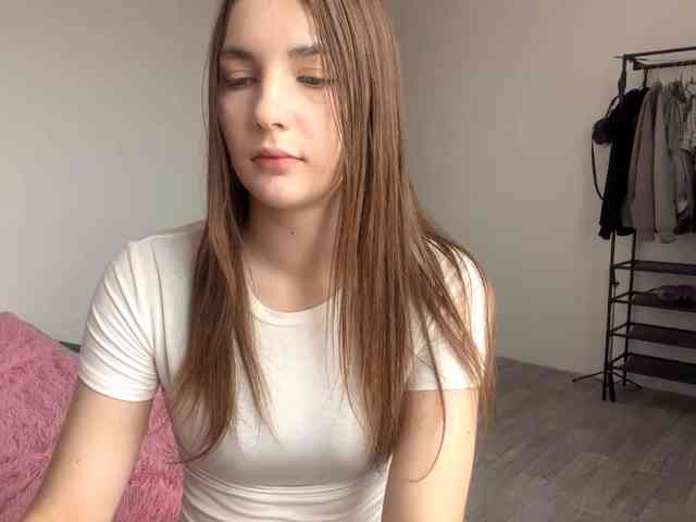EveliaShimaoka webcam