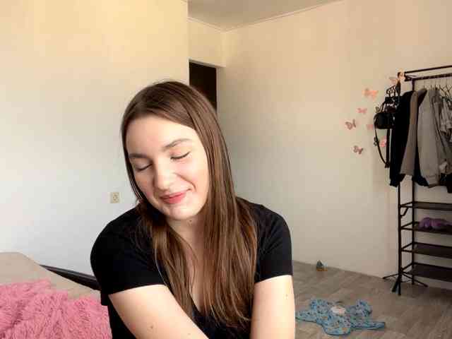 EveliaShimaoka webcam