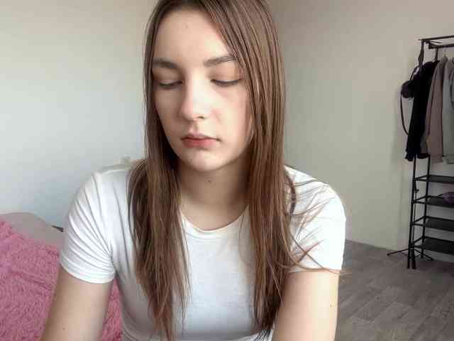 EveliaShimaoka webcam