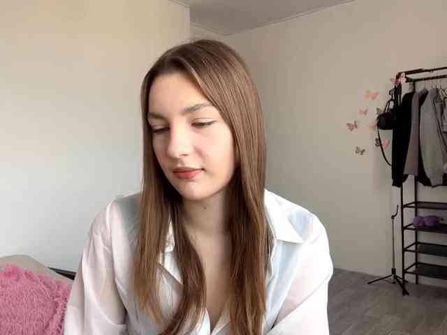 EveliaShimaoka webcam