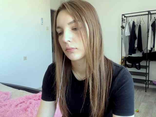 EveliaShimaoka webcam