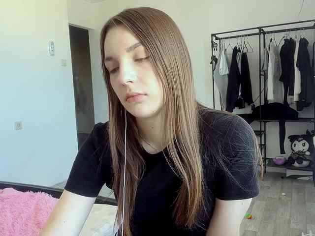 EveliaShimaoka webcam