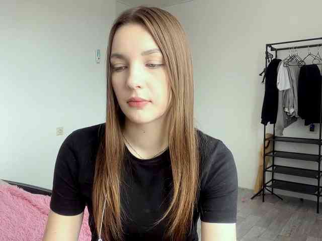 EveliaShimaoka webcam