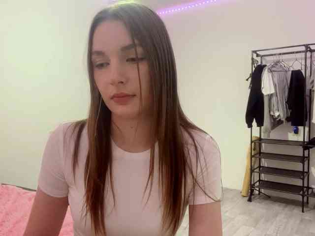 EveliaShimaoka webcam