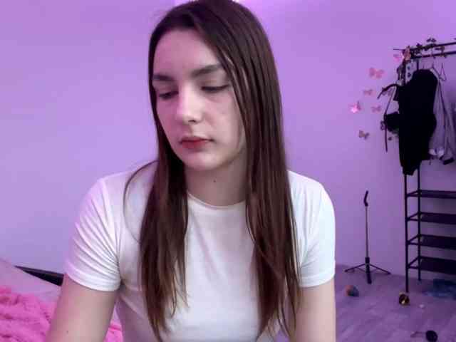EveliaShimaoka webcam