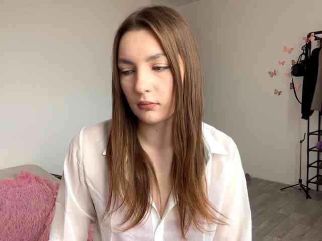 EveliaShimaoka webcam