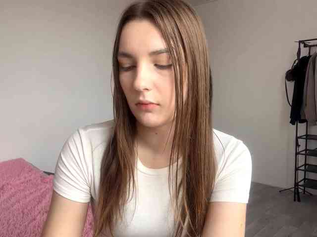 EveliaShimaoka webcam