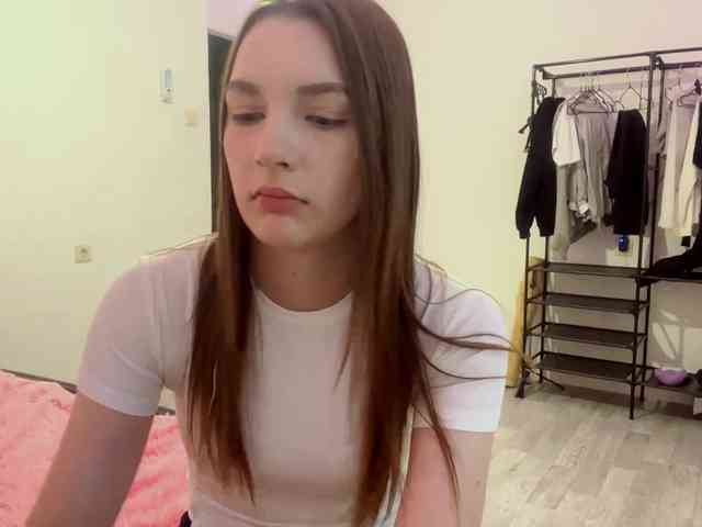EveliaShimaoka webcam