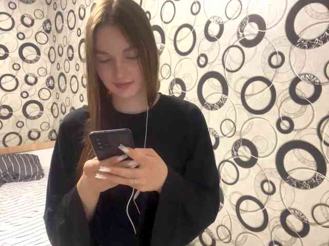 EveliaShimaoka webcam