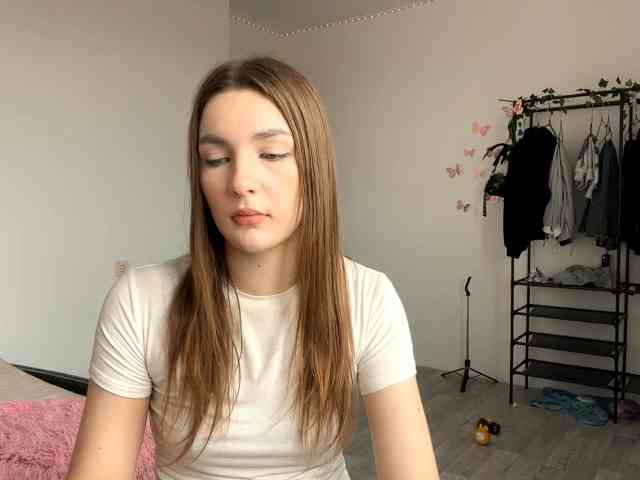 EveliaShimaoka webcam