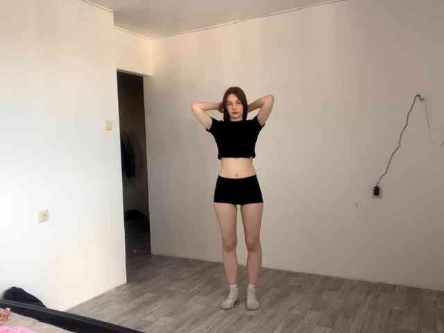 EveliaShimaoka webcam