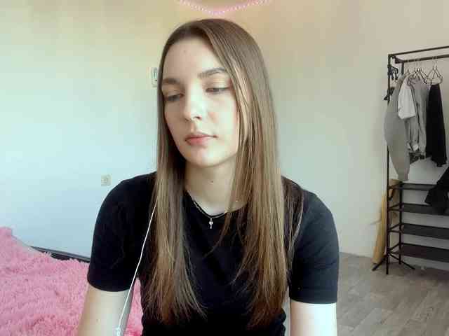EveliaShimaoka webcam