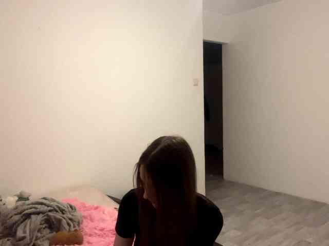 EveliaShimaoka webcam