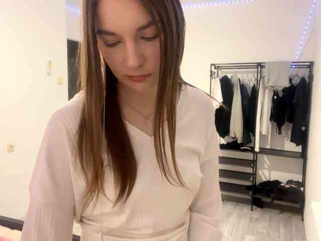 EveliaShimaoka webcam