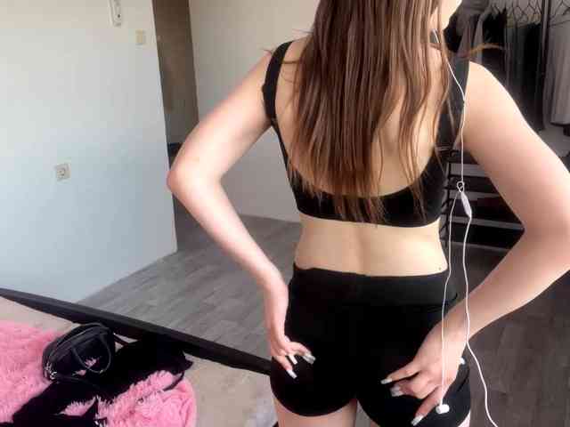 EveliaShimaoka webcam