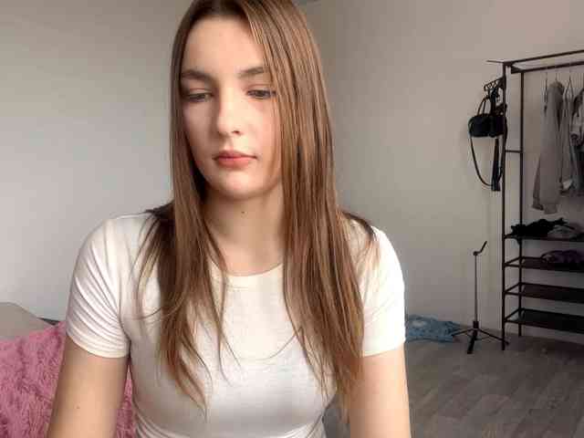 EveliaShimaoka webcam