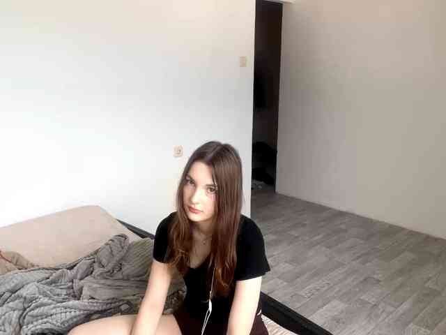 EveliaShimaoka webcam