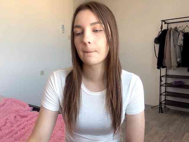 EveliaShimaoka webcam
